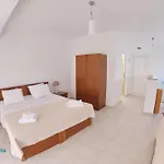 Отель La Skalavista Skala (Kefalonia)